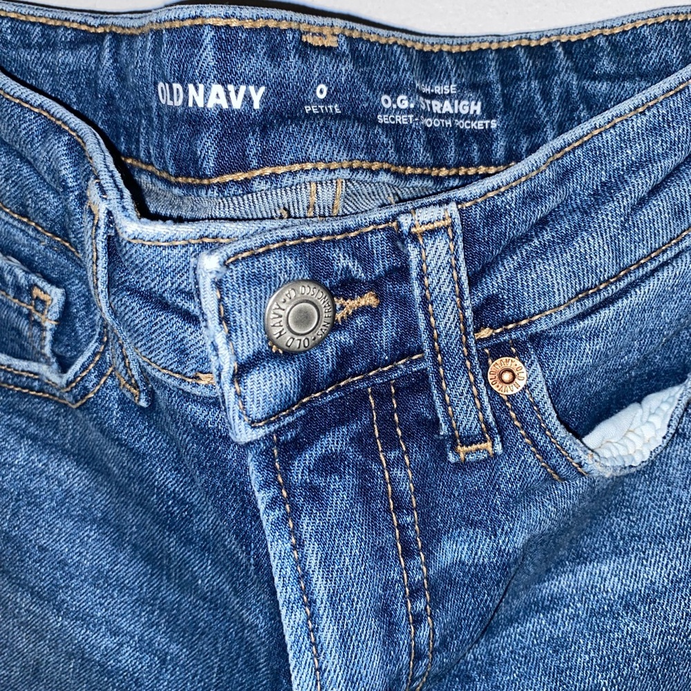 Old Navy High Rise Ripped Denim Jeans - Picture 3 of 3